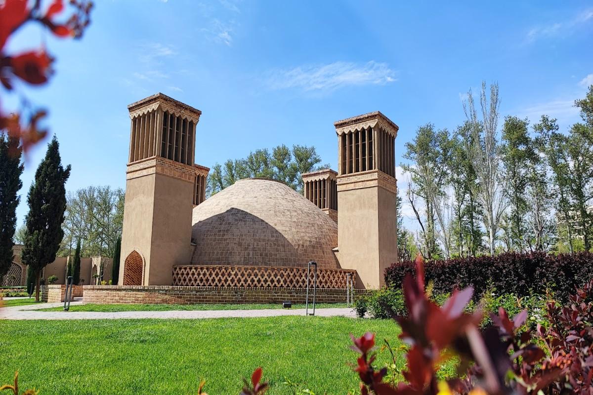پارک ایران کوچک در کرج | سفری کوتاه به سراسر ایران در یک روز